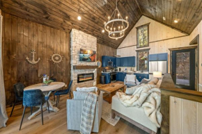 Anchors Retreat Hot Tub Arcade Fireplace MORE